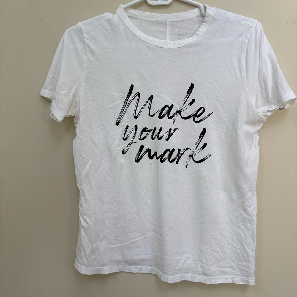 A New Day T-Shirt ‘Make Your Mark’ Small
